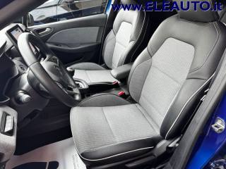 RENAULT Clio usata, con Sistema di navigazione