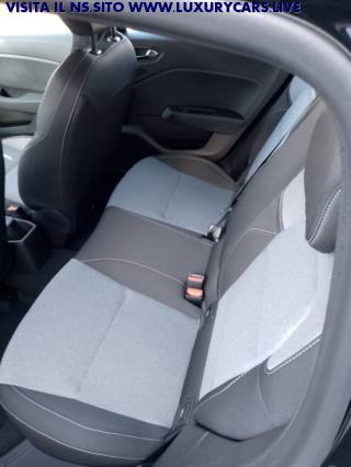RENAULT Clio usata, con Climatizzatore