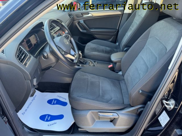 VOLKSWAGEN Tiguan usata, con Autoradio