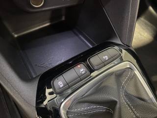 OPEL Corsa usata, con Volante in pelle