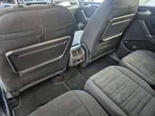 VOLKSWAGEN Touran usata, con Fendinebbia