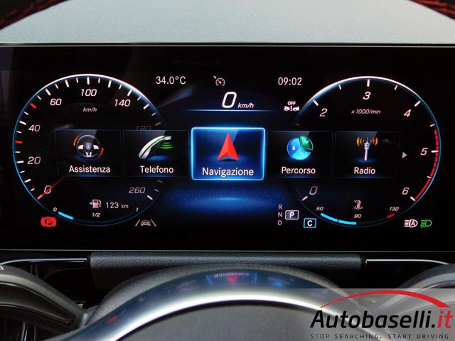 MERCEDES-BENZ GLA 200 usata, con Sensori di parcheggio anteriori