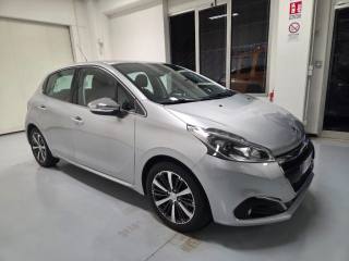 PEUGEOT 208 usata, con Airbag laterali