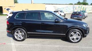 VOLKSWAGEN Touareg usata, con Cerchi in lega