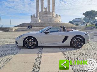 PORSCHE 718 Spyder usata, con Airbag