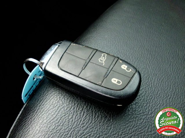 JEEP Compass usata, con Volante in pelle