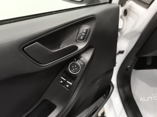 FORD Fiesta usata, con ESP
