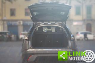 LAND ROVER Range Rover Velar usata, con Bracciolo