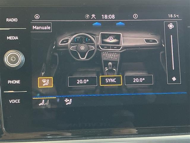 VOLKSWAGEN T-Roc usata, con Volante riscaldabile