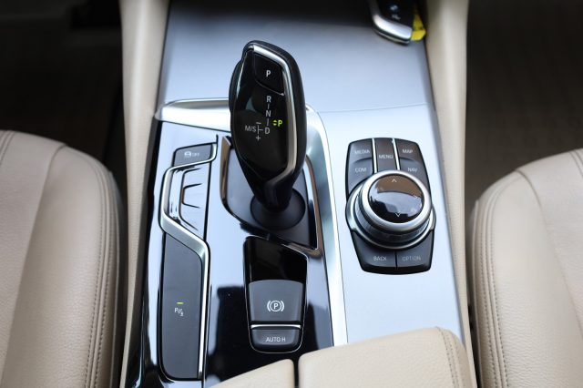 BMW 520 usata, con Fari LED