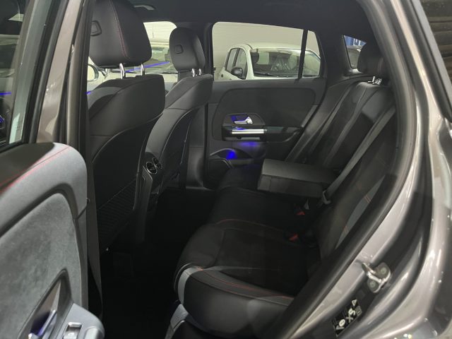 MERCEDES-BENZ GLA 200 usata, con Cronologia tagliandi