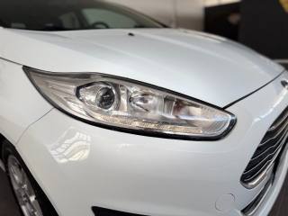 FORD Fiesta usata, con Monitoraggio pressione pneumatici