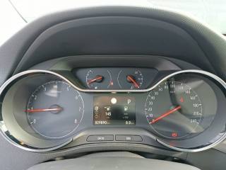 OPEL Crossland X usata, con Autoradio