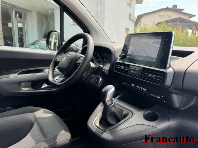 TOYOTA Proace City Verso usata, con Controllo automatico clima