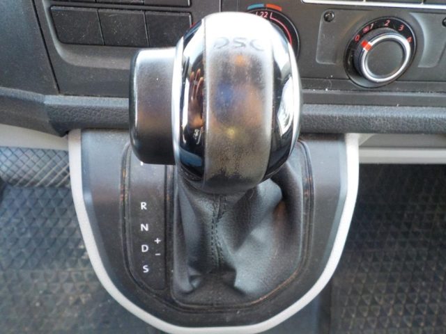 VOLKSWAGEN Transporter usata 49