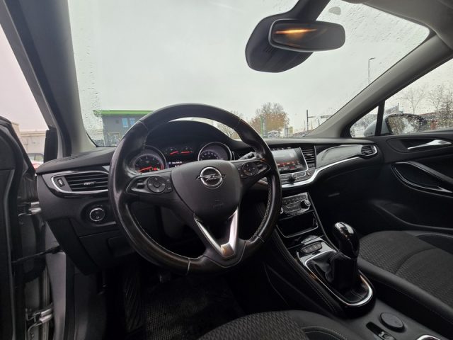 OPEL Astra usata, con Cruise Control