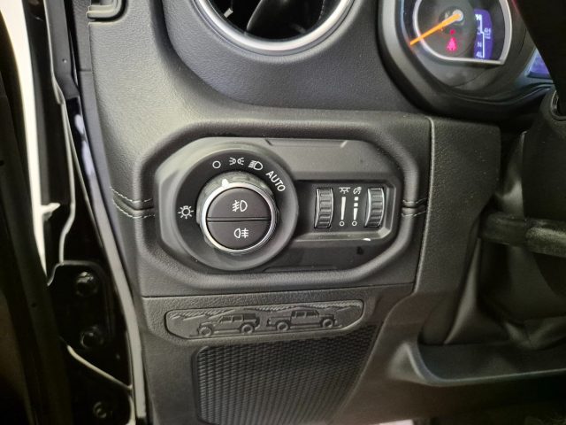 JEEP Wrangler usata, con Luci diurne