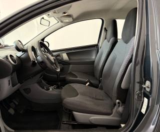 TOYOTA Aygo usata 8