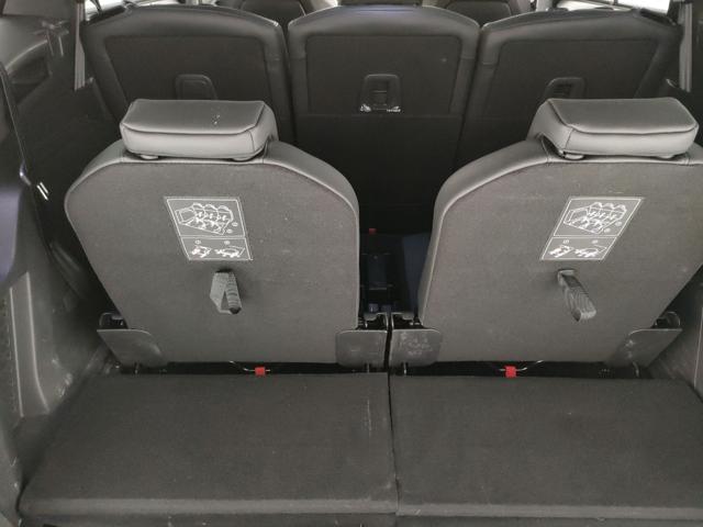 PEUGEOT 5008 usata, con Vetri oscurati