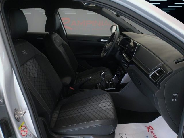VOLKSWAGEN T-Cross usata 17