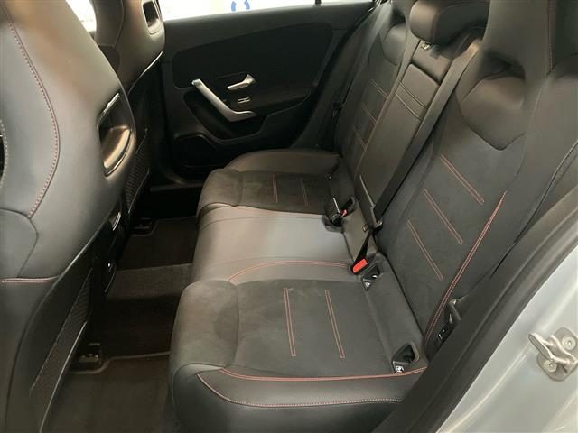 MERCEDES-BENZ CLA usata 11