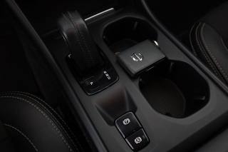 VOLVO XC40 usata 13