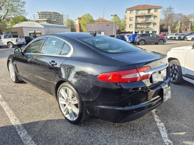 JAGUAR XF usata, con Airbag laterali