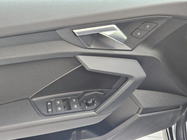 AUDI A3 usata, con Volante in pelle