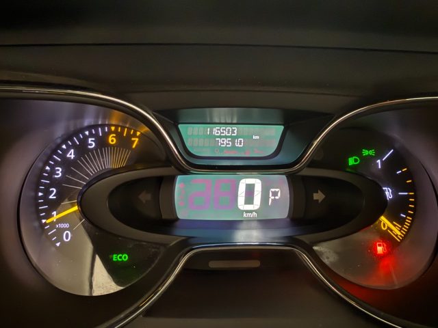 RENAULT Captur usata 13