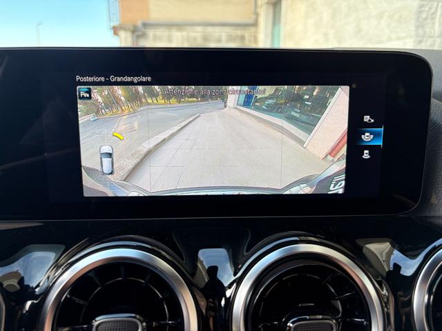 MERCEDES-BENZ GLA 200 usata, con Cronologia tagliandi