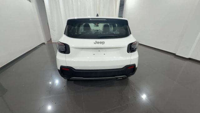 JEEP Avenger usata, con Autoradio