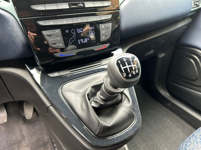 LANCIA Ypsilon usata, con Controllo trazione