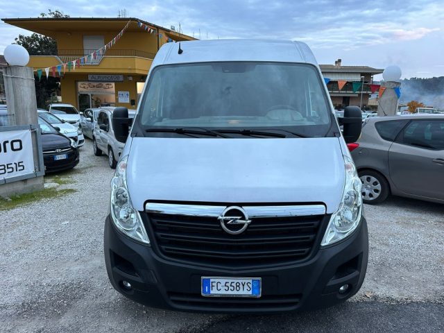 OPEL Movano usata, con Airbag
