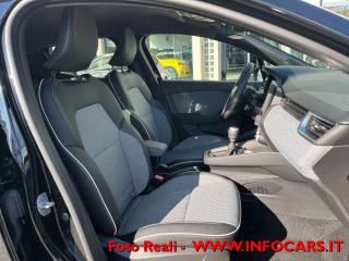 RENAULT Clio usata, con Autoradio