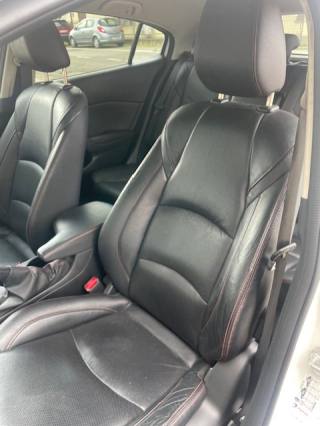 MAZDA 3 usata, con Climatizzatore