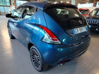 LANCIA Ypsilon usata, con ESP