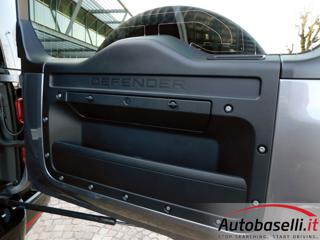 LAND ROVER Defender usata 73
