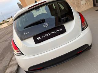 LANCIA Ypsilon usata 23