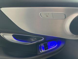 MERCEDES-BENZ C 220 usata, con Climatizzatore