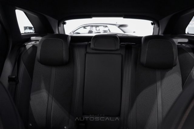 PEUGEOT 3008 usata, con Bracciolo