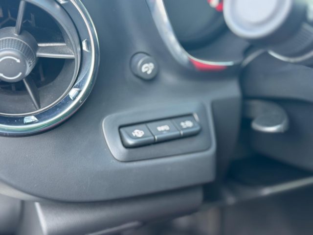 CHEVROLET Camaro usata, con Controllo automatico clima