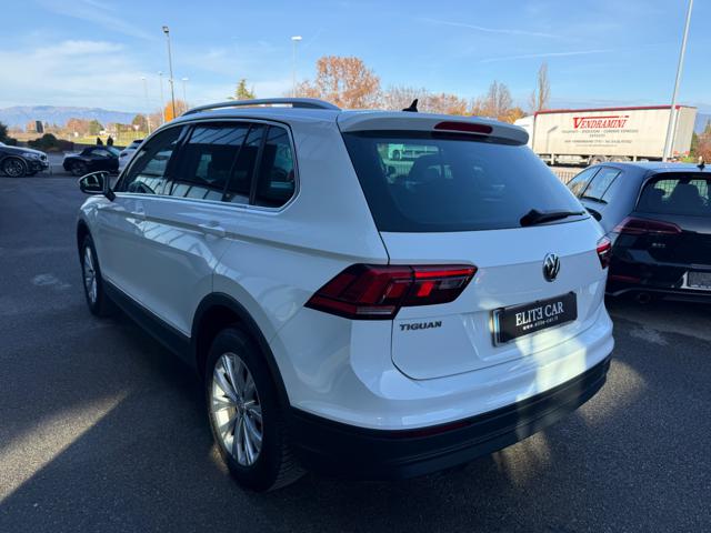 VOLKSWAGEN Tiguan usata, con Autoradio