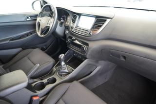 HYUNDAI Tucson usata 26