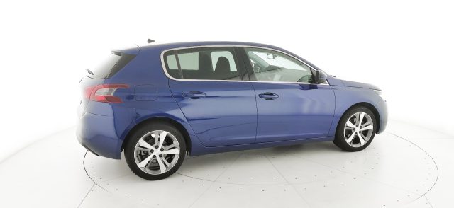 PEUGEOT 308 usata, con USB