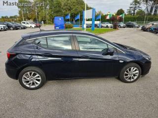 OPEL Astra usata, con Boardcomputer