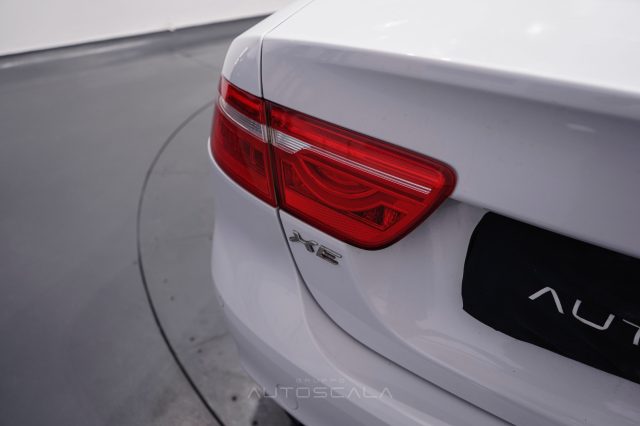 JAGUAR XE usata 35