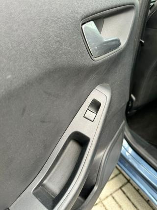 FORD Fiesta usata, con Luci diurne LED