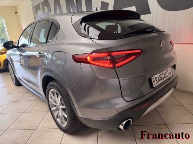 ALFA ROMEO Stelvio usata, con Airbag