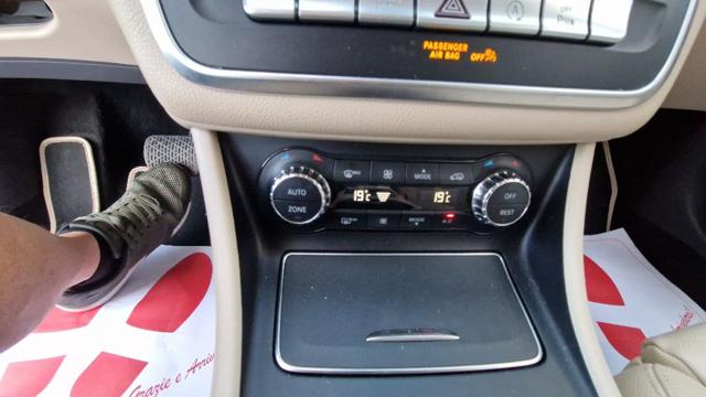 MERCEDES-BENZ GLA 180 usata, con Sistema di navigazione