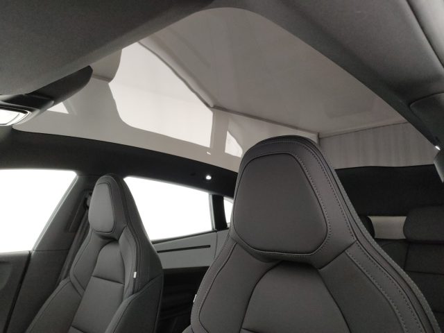 POLESTAR Polestar 4 usata, con ESP